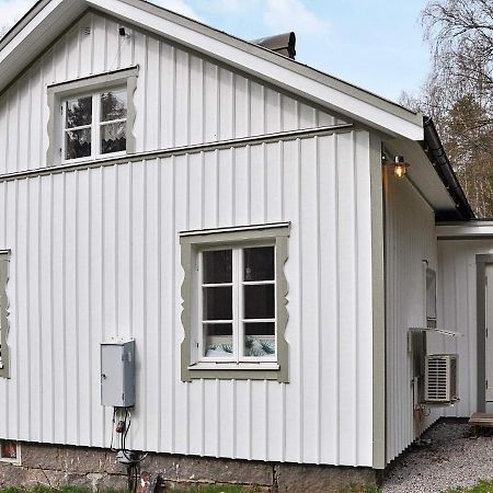 6 Person Holiday Home In Str Mstad Strömstad Exterior foto